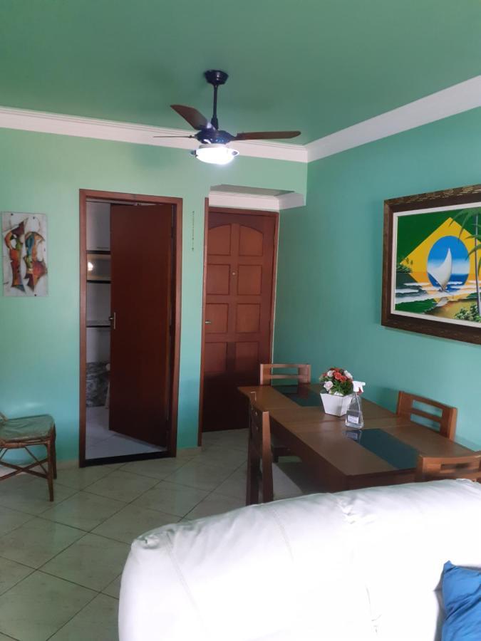 Apartamento com estacionamento, telas nas varandas Arraial do Cabo Exterior foto