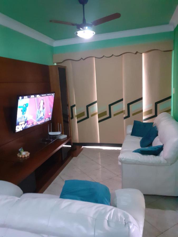 Apartamento com estacionamento, telas nas varandas Arraial do Cabo Exterior foto